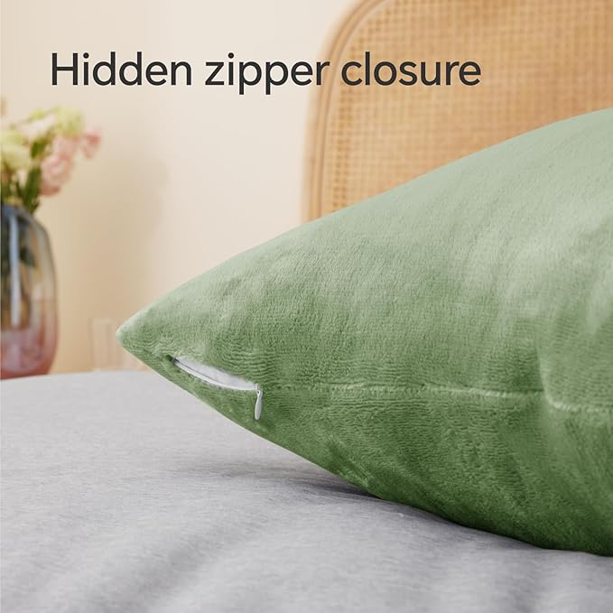 BEDELITE Flannel King Size Pillow Cases Set of 2, Super Soft Fleece Pillowcases with Zipper for Bedroom, Sofa, Couch,Luxury Cozy Fuzzy Velvet Pillow Shams for All Seasons(20x36 Inches,Sage Green)