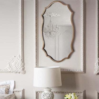 Wall Mirror in Vintage Golden, Decorative 20"x30" Accent Vanity Mirrors, Wall Mounted Mirror Antique Brass Metal Frame for Living Room Bedroom Bathroom Entryway Stairway Kitchen