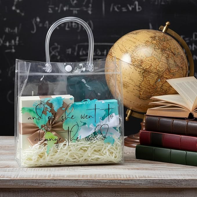 Teenyyou 24 Pcs World Map Favor Bags with Handle Graduation Travel Clear PVC Goodie Gift Bags Grad Birthday Congratulations Party Supplies