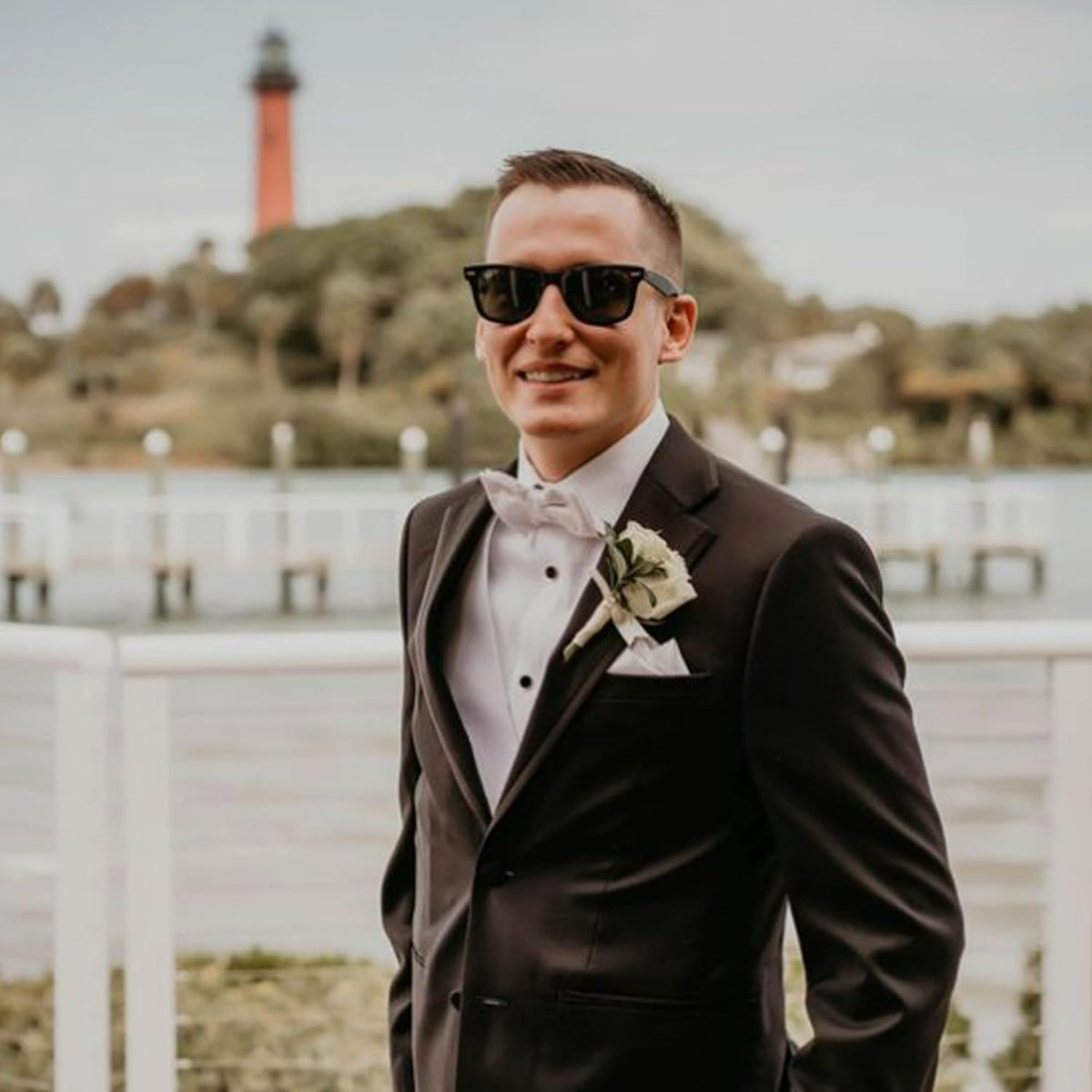 8 Pack Groomsmen Sunglasses for Men - Wedding Sunglasses Set for Groomsman Proposal Gifts, Bachelor Party Favors