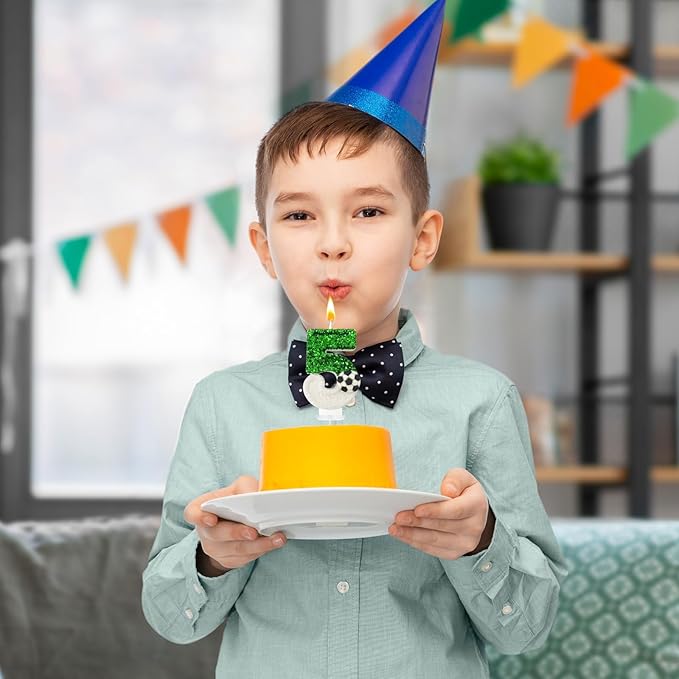 Birthday Candles，Soccer Birthday Decorations，Soccer Cake Topper,for Girl and boy Cake Toppers, Wedding Cakes, Anniversaries, Party Celebrations, Birthday Decorations (Green White, Number 5)