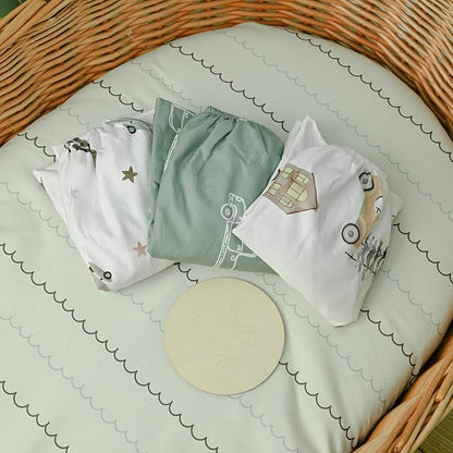 Gllquen Baby Bassinet Sheets 4 Pack, Breathable Cozy Fitted Mattress Sheet, Elastic Travel Crib Fashionable Pattern, Standard Cradle Safe Sheets for Baby Boys Girls 32"x16" (Car)