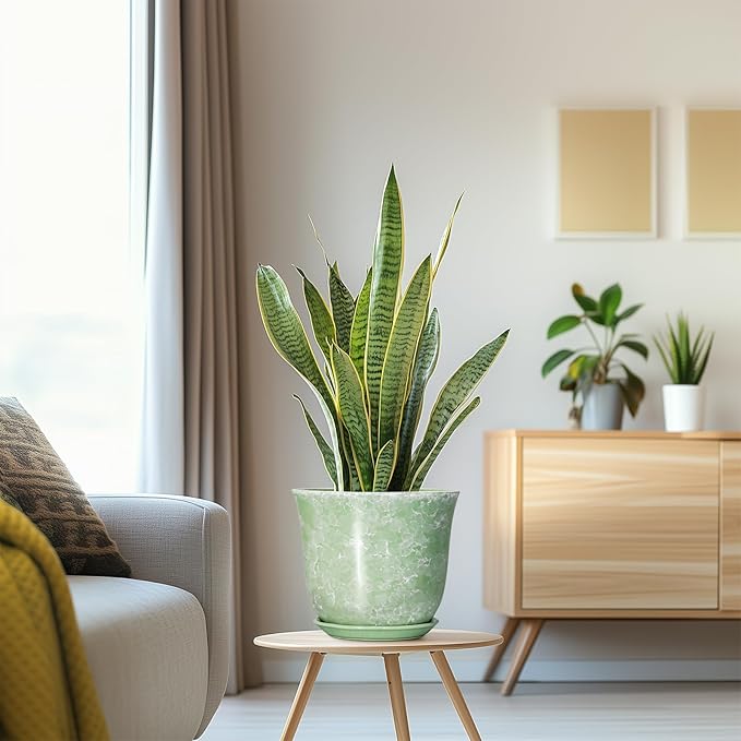 Ceramic Planter - 8 Inch Plant Pot for Indoor Outdoor, Round Flower Pots with Drainage Hole and Saucer, Modern Decorative Planters, Home Office Desk Decor, Gifts for Plant Lovers, Green