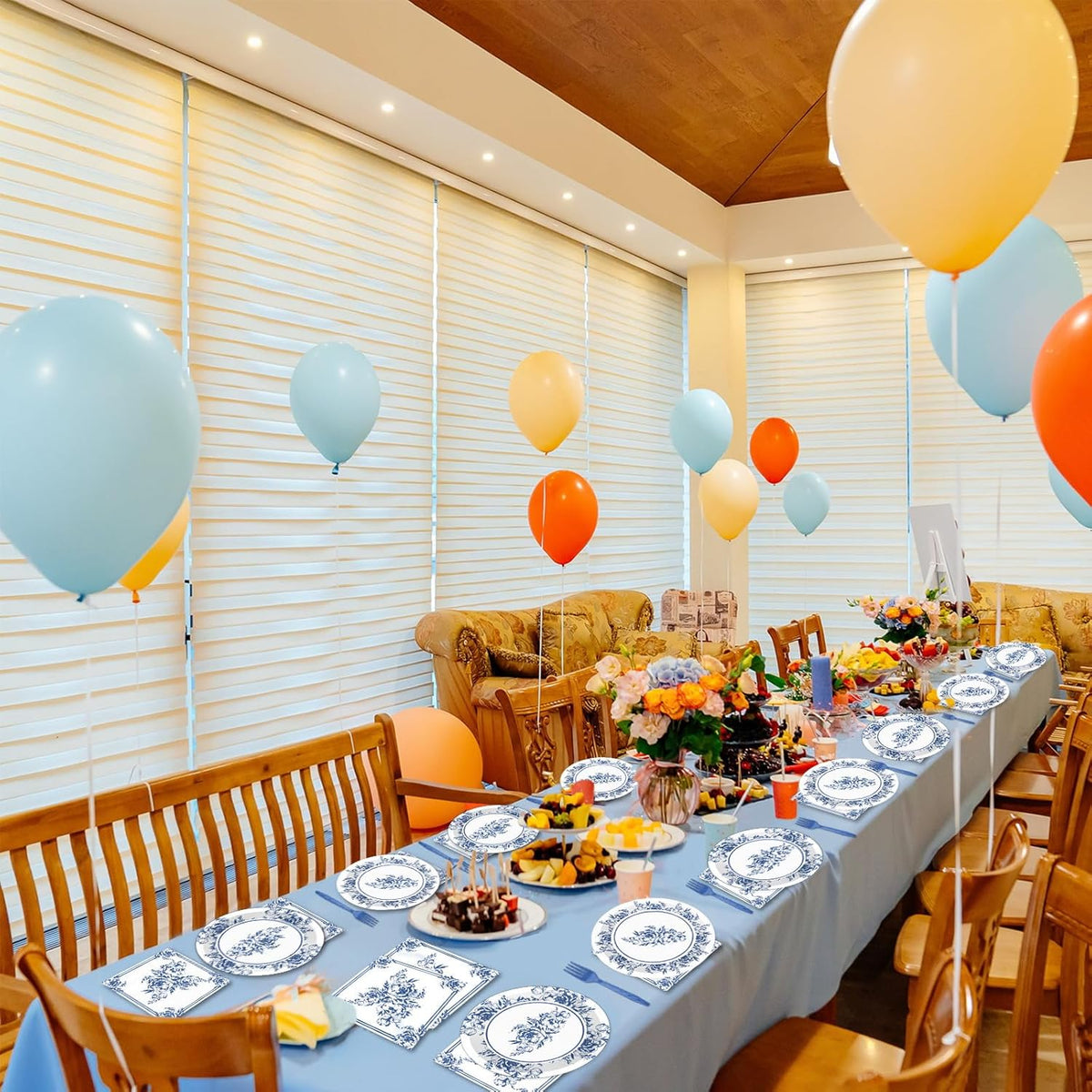 50 Guests Blue White Floral Party Tableware Set Blue and White Floral Plates Supplies Disposable Flowers Bridal Birthday Baby Shower Tea Party Dinnerware Plates Napkins Forks Decoration 200PCS