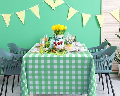 Remagr Checkered Table Cloth 54 x 108 Inch Disposable Buffalo Plaid Plastic Table Cloth Waterproof Rectangle Gingham Tablecover for Picnic, Dining, Birthday Party Decor