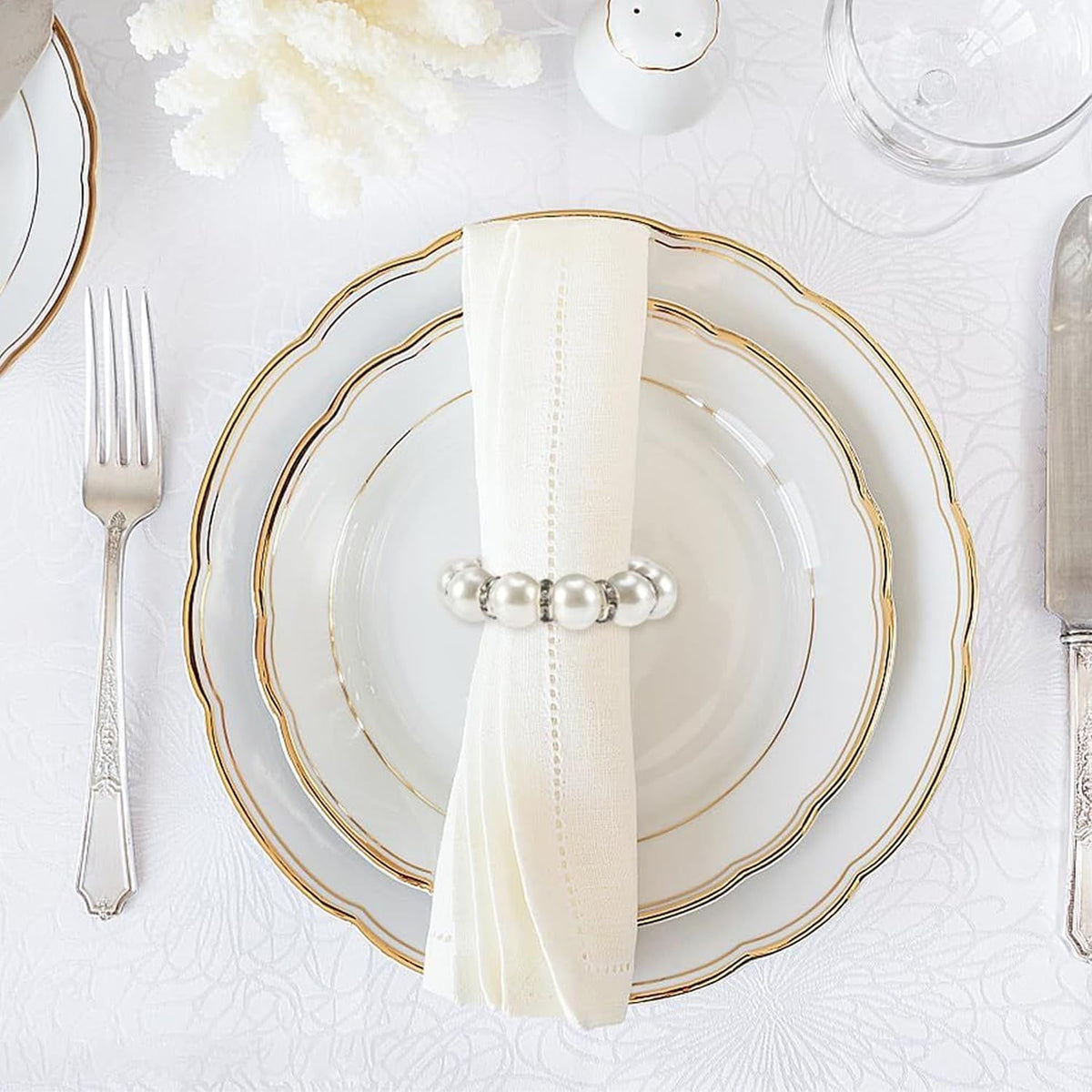 100 Pcs White Disposable Napkin Rings,Imitation Pearl Ring Napkin Holder Delicate White Beaded Serviette Buckles for Wedding Party Dinner Table Decor and Daily Use（100 pcs）