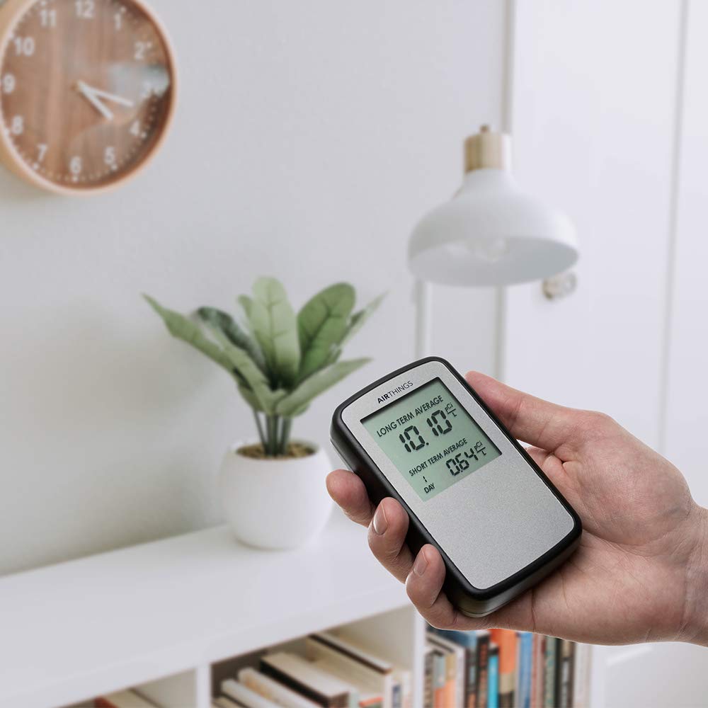 Airthings Corentium Home Radon Detector – Portable, Battery-Powered (USA, pCi/L)