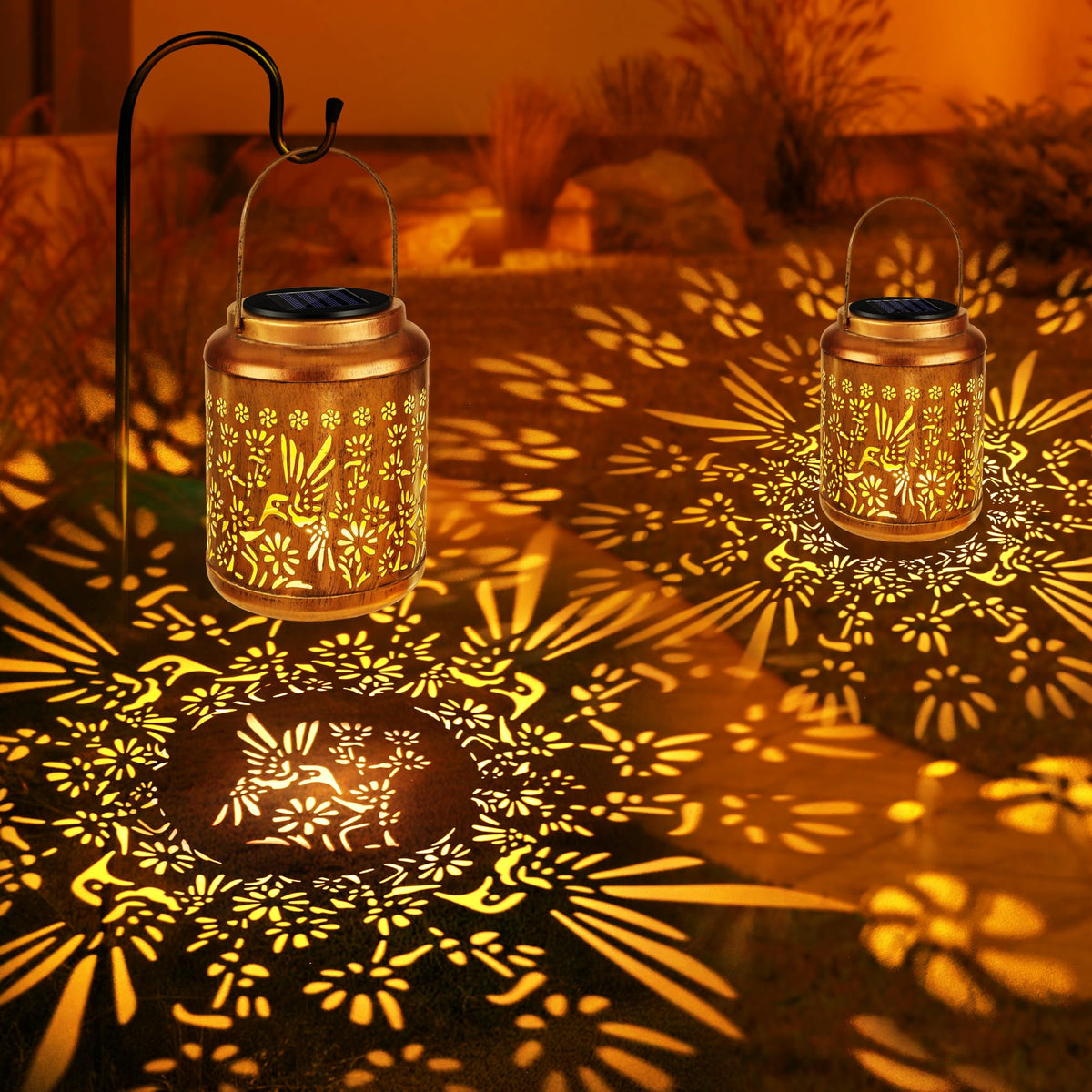 Brizled Hummingbird Solar Lanterns – 2 Pack Outdoor Garden Lights