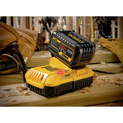 DEWALT DCB118 20V MAX / FLEXVOLT Fan-Cooled Rapid Battery Charger (8A)