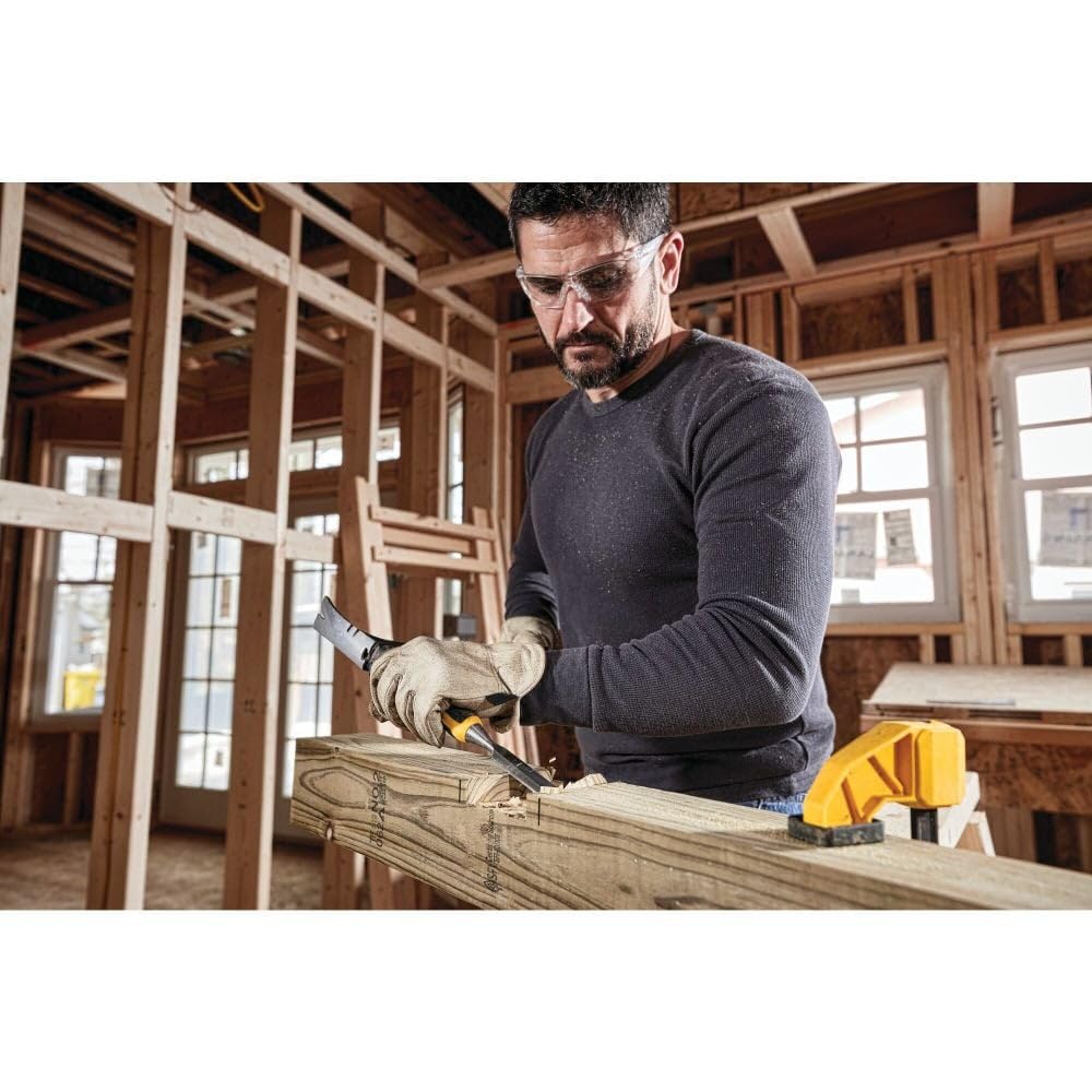 DEWALT Pro Wood Chisel Set 3 Piece – Durable Carbon-Steel Blades, Ergonomic Handle