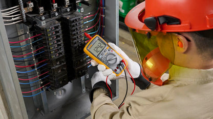 Fluke 17B+ Digital Multimeter – Precise Voltage, Current, and More (1000V/10A)