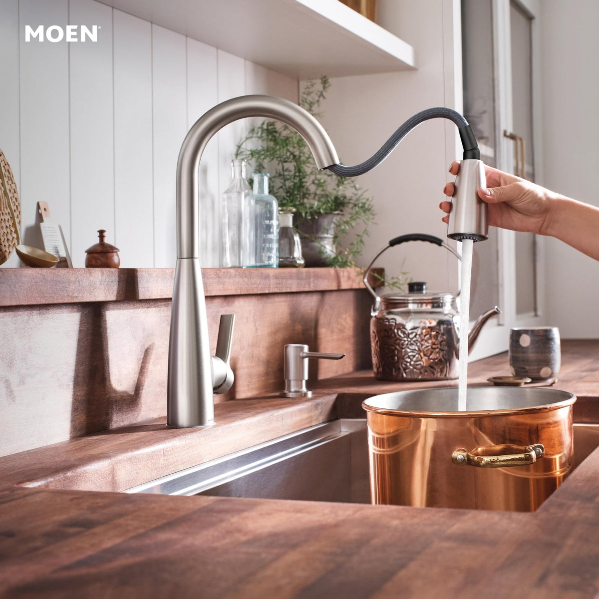 Moen Haelyn Spot Resist Stainless Single-Handle Pull-Down Sprayer Kitchen Faucet with Power Boost – 87627SRS