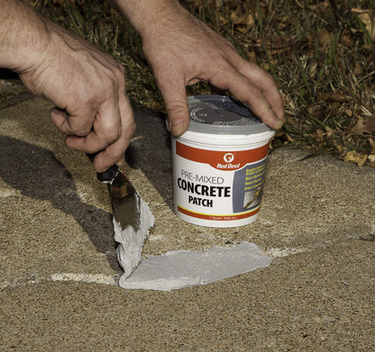 Red Devil 0644 Concrete Repair Patch — Pre-Mixed Cement Crack Fill, 1 Qt, Gray, Made in USA